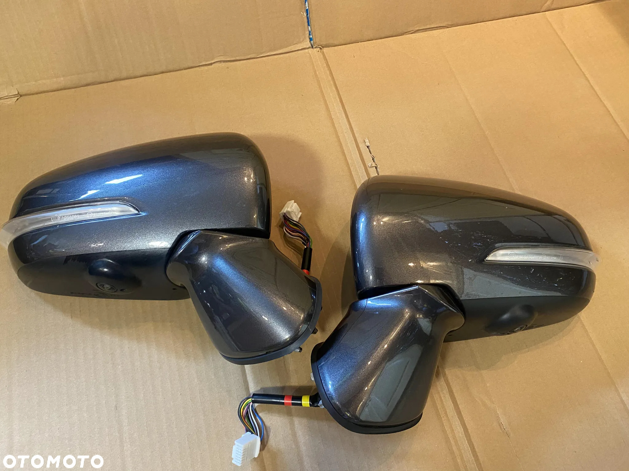 Lusterko prawe Suzuki SX4 S-CROSS 2022 OE asystent, kamera, 13 pin - 3