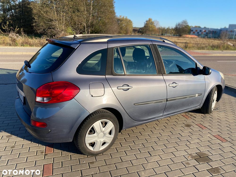Renault Clio 1.2 TCE Authentique - 9