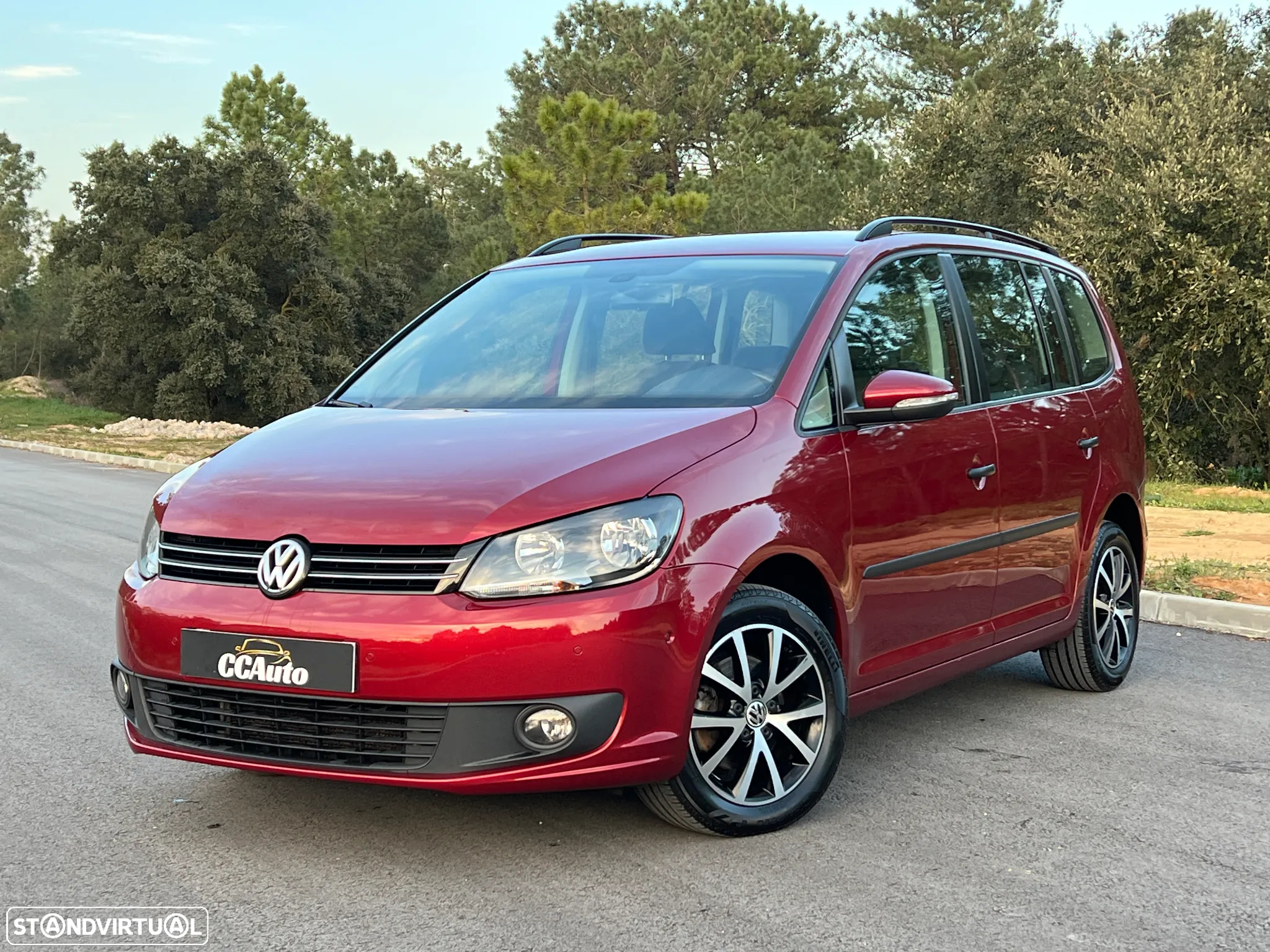 VW Touran 1.6 TDI DPF BlueMotion DSG Trendline - 4