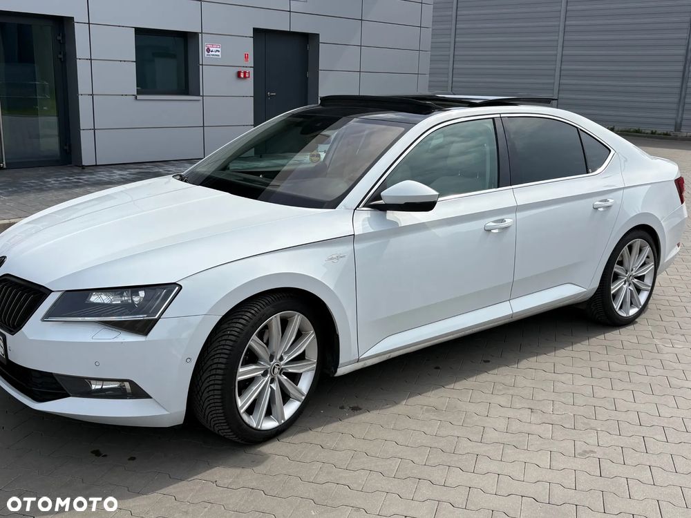 Skoda Superb 2.0 TDI 4x4 L&K DSG - 23