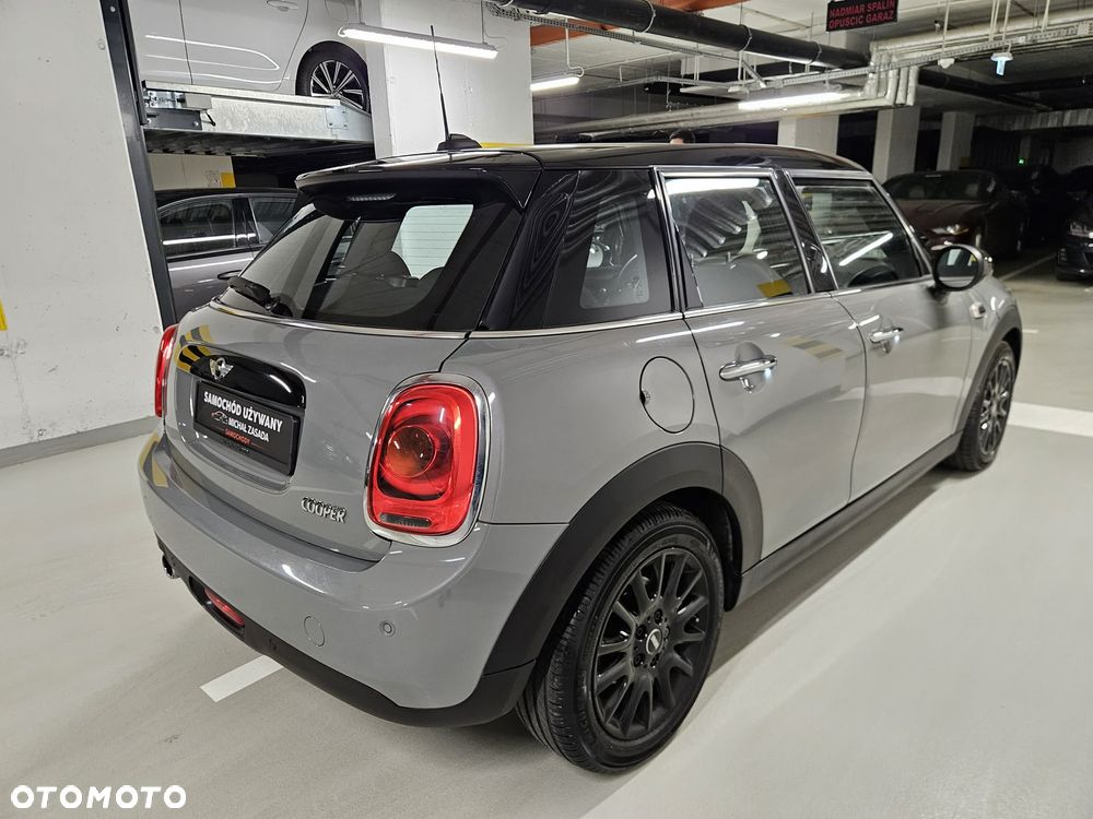 MINI Cooper Standard - 8