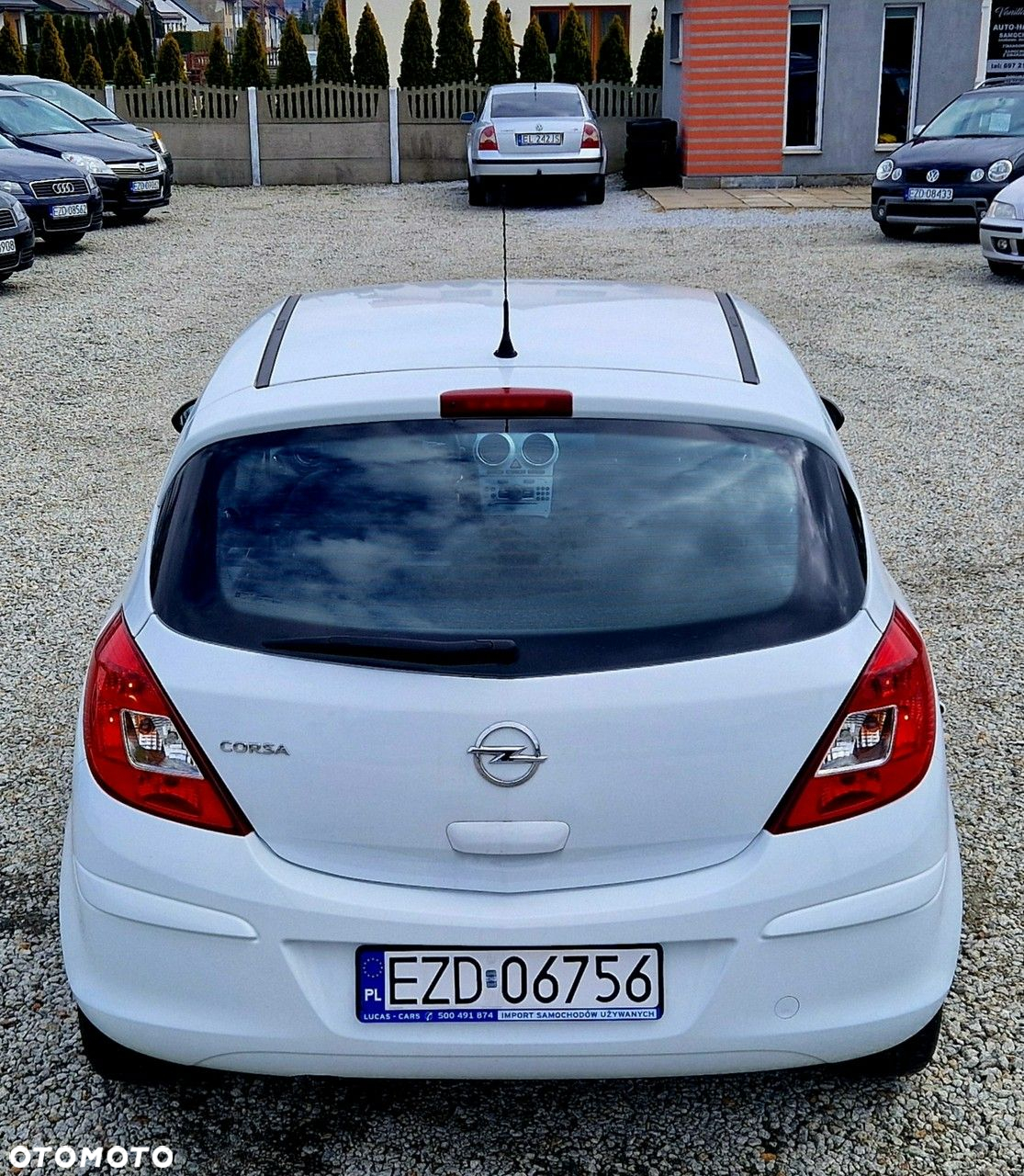 Opel Corsa - 32