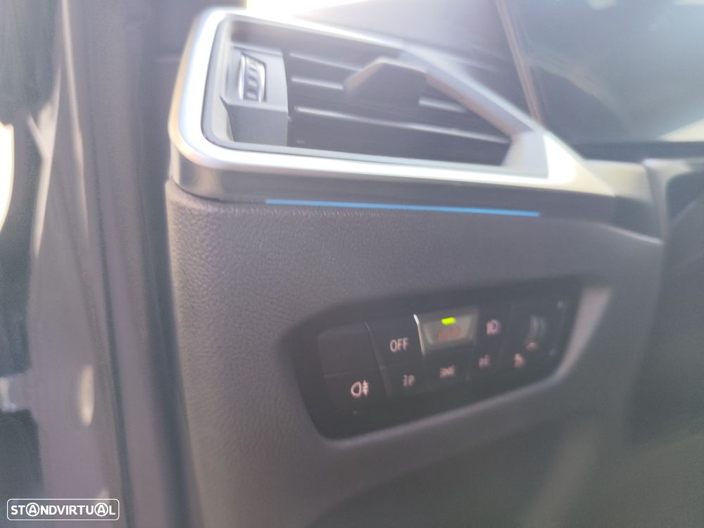 BMW i4 eDrive40 Edição Desportiva M - 25