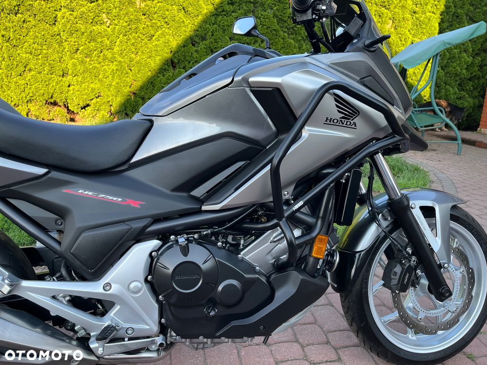 Honda NC - 17