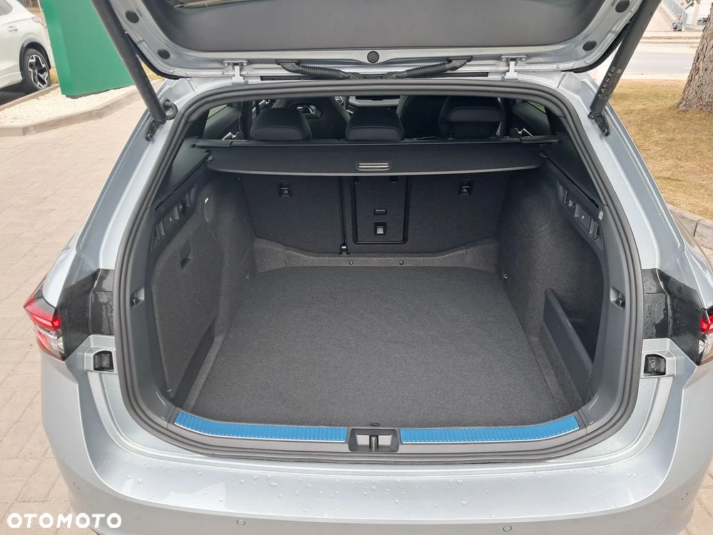 Skoda Superb 2.0 TSI Sportline DSG - 6