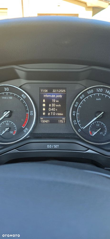 Skoda Superb 2.0 TDI DSG Ambition - 16