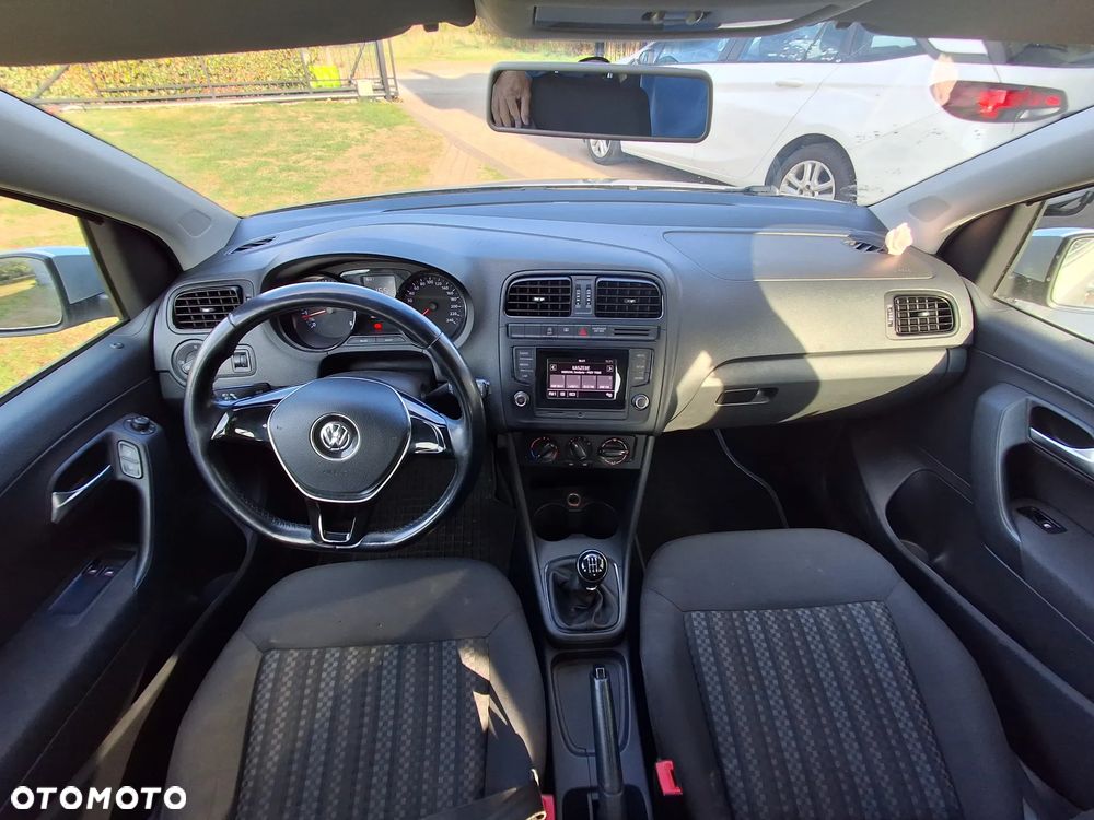 Volkswagen Polo - 9