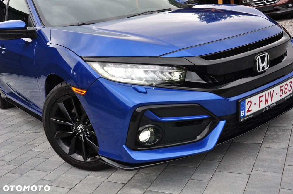 Honda Civic 1.0 i-VTEC Turbo CVT Executive Sport Line - 36