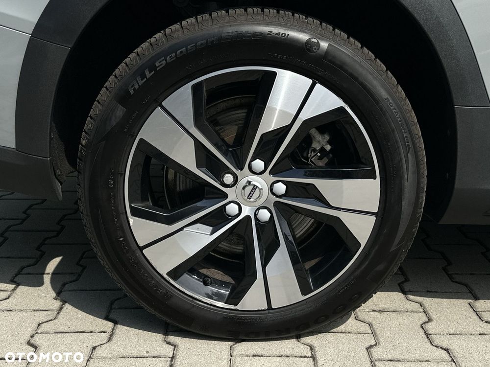 Volvo V60 Cross Country - 20