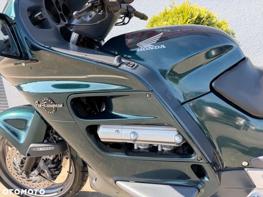 Honda ST - 28