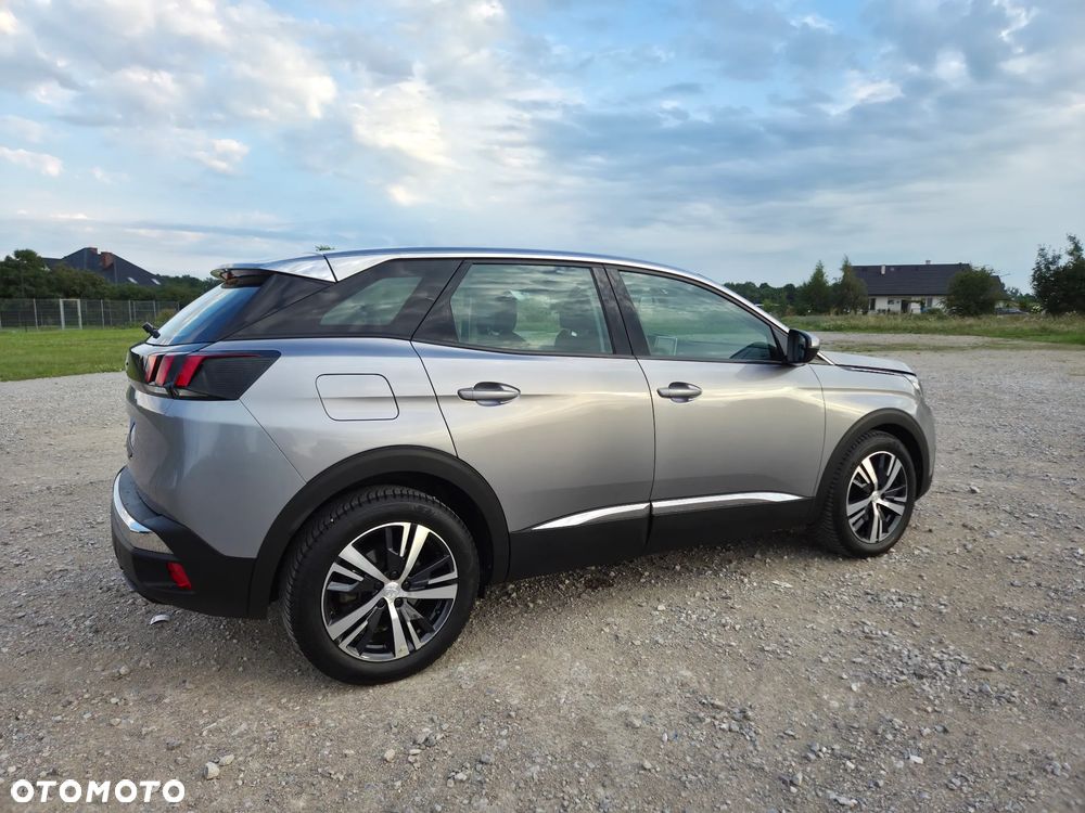 Peugeot 3008 1.5 BlueHDi Allure S&S - 12