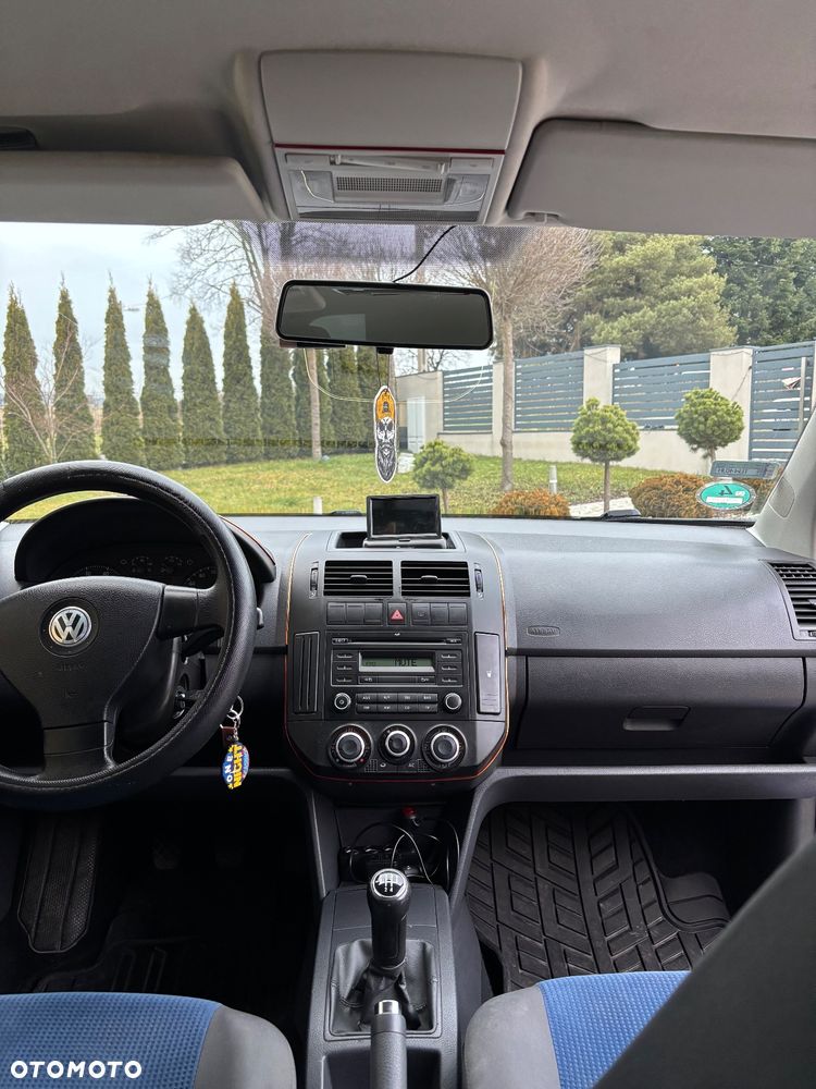 Volkswagen Polo - 9