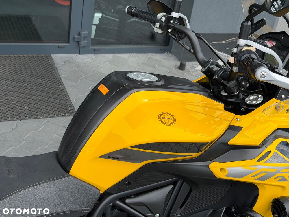 Benelli TRK 502X - 12