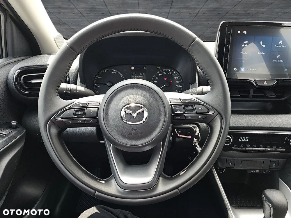 Mazda 2 - 10