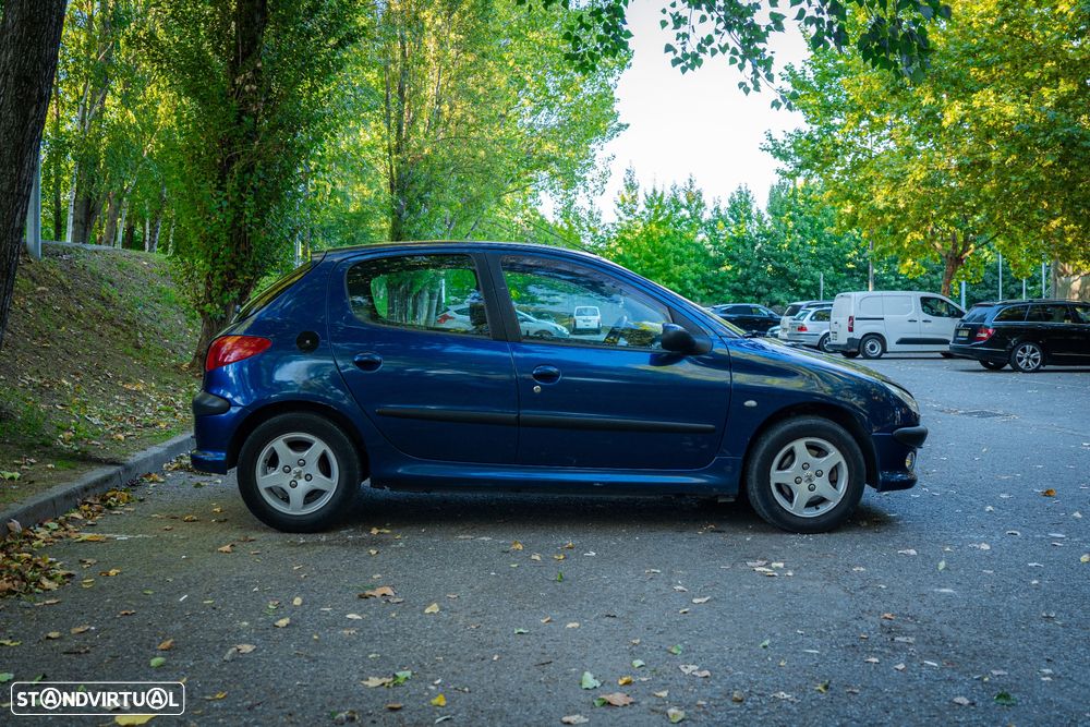 Peugeot 206 - 4