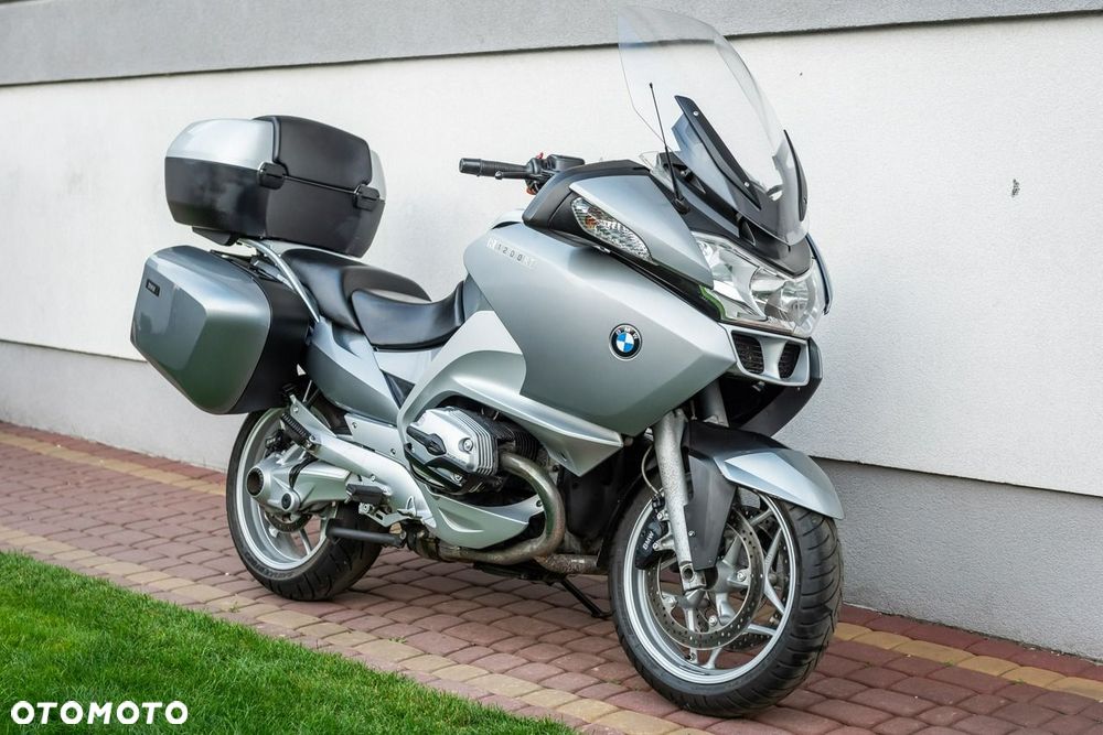 BMW R - 1