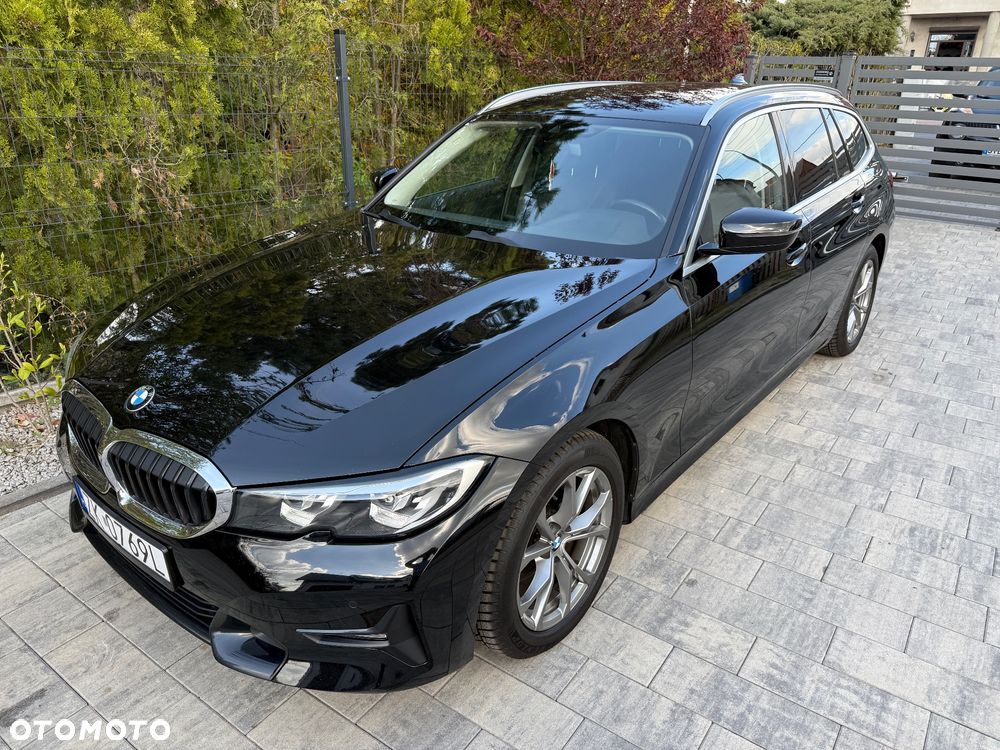 BMW Seria 3 320d Sport Line - 28