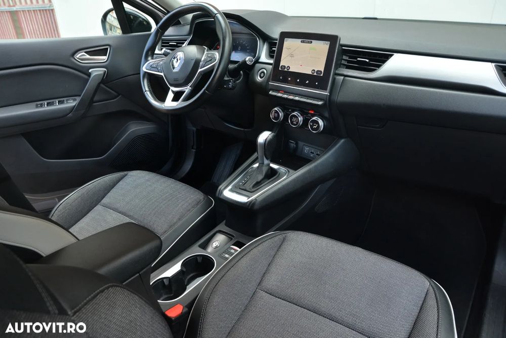 Renault Captur BLUE dCi EDC Intens - 11