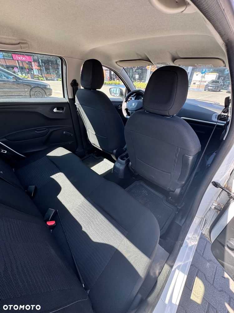Peugeot 301 1.6 VTi Allure EU6 - 16
