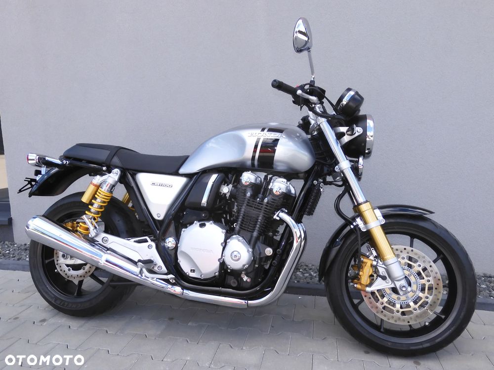 Honda CB - 2