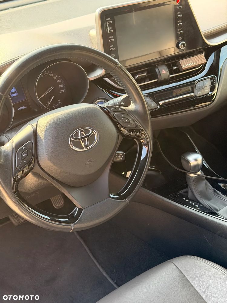 Toyota C-HR 1.8 Hybrid Executive - 8