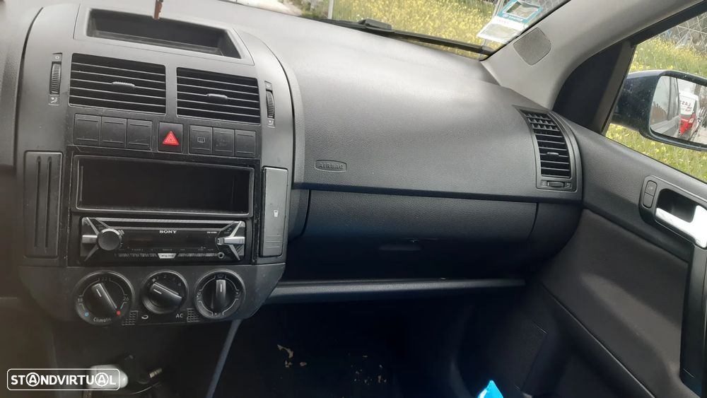 VW Polo 1.4 TDi Trendline - 6