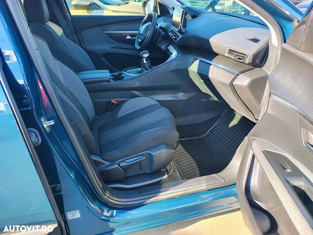 Peugeot 3008 PureTech 130 Stop & Start GPF Active Business-Paket - 6