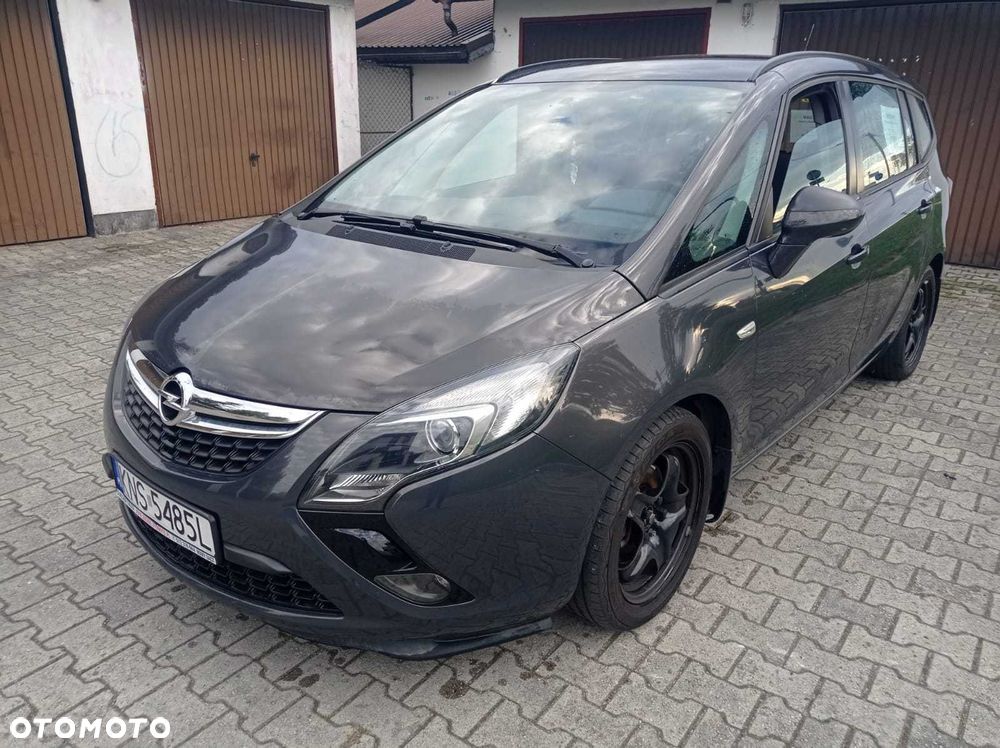 Opel Zafira - 1