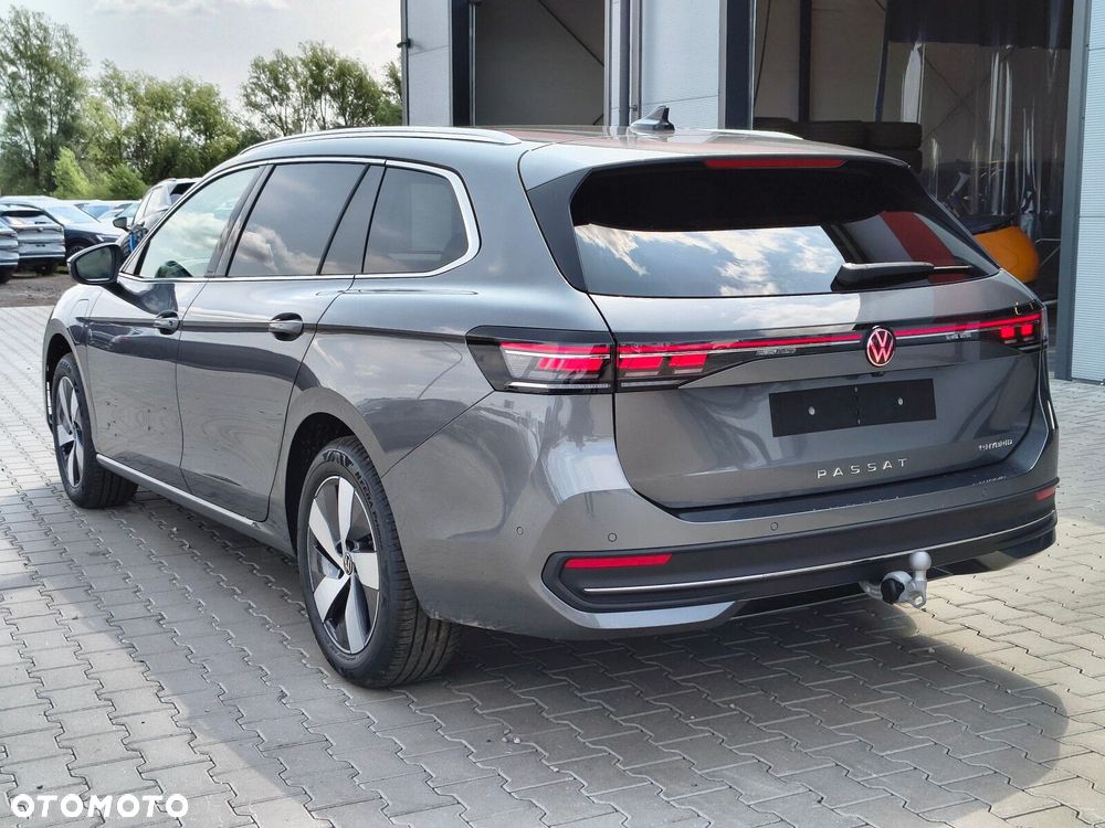 Volkswagen Passat Variant - 7