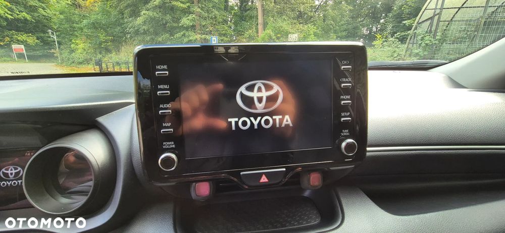 Toyota Yaris Hybrid 1.5 Executive - 21