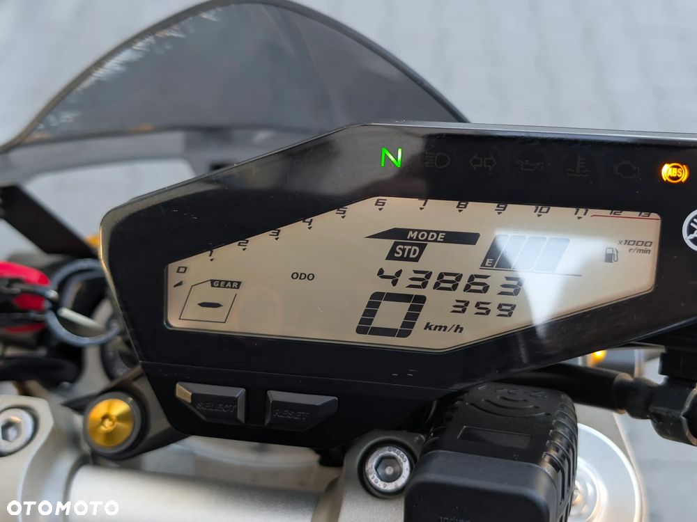Yamaha MT - 21