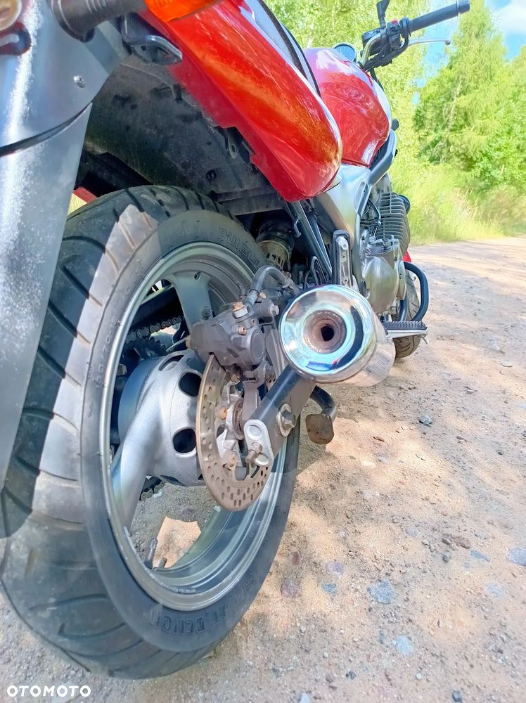Yamaha XJ - 8