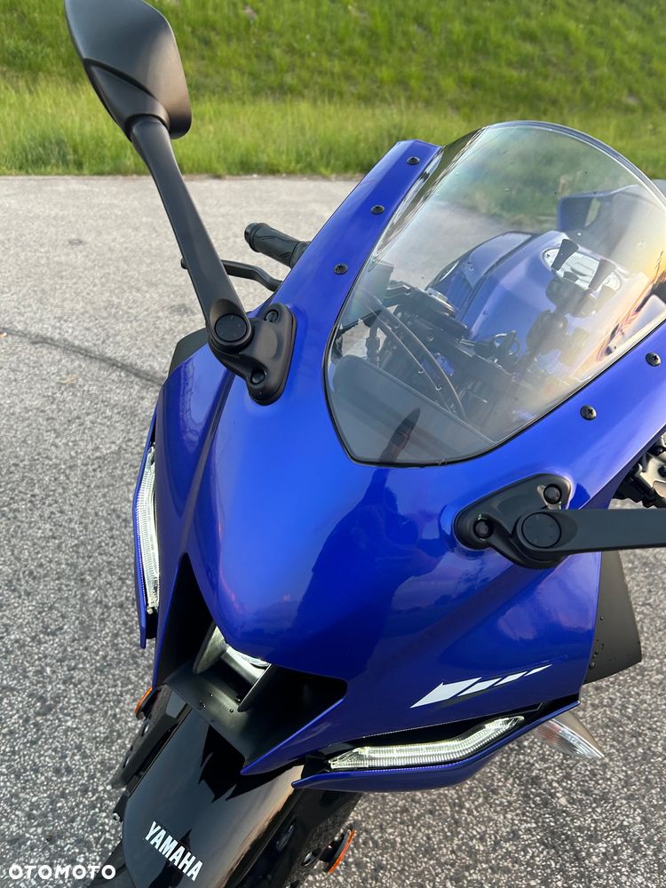 Yamaha YZF - 13