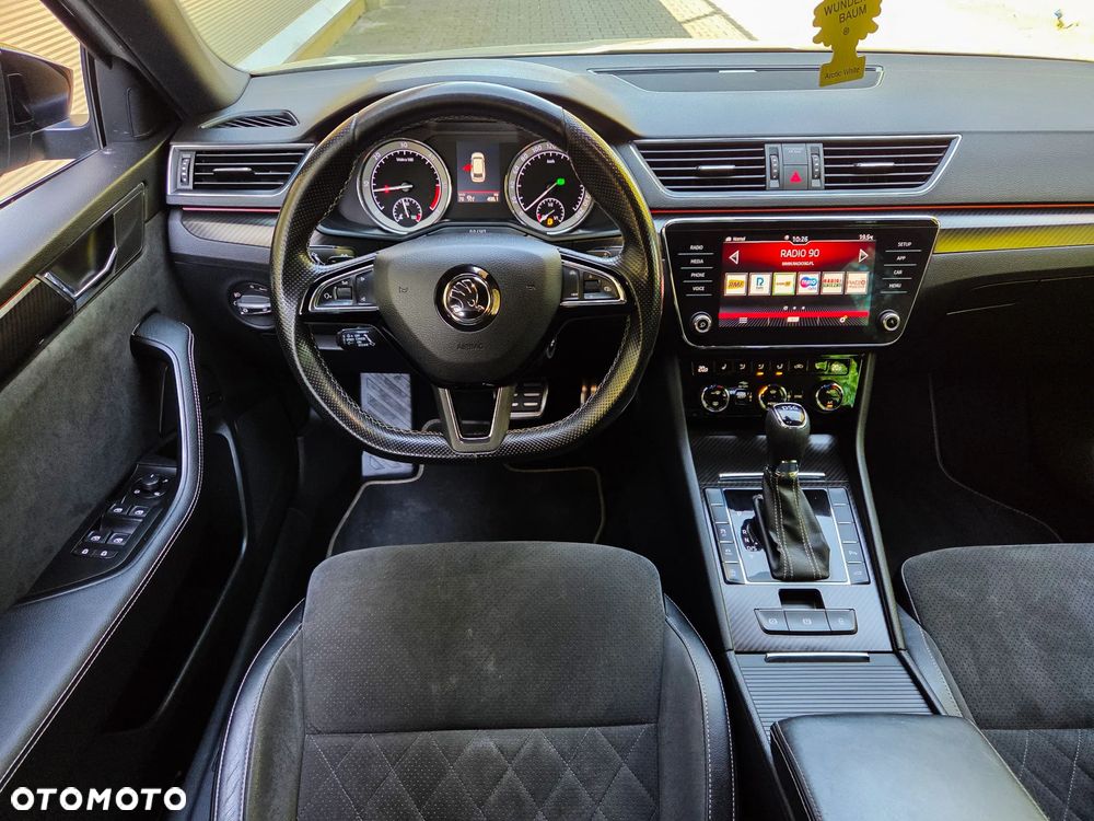 Skoda Superb 2.0 TDI SCR Sportline DSG - 6