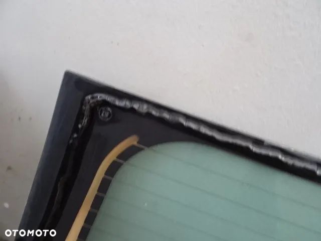 SZYBA TYŁ KLAPY FORD FIESTA V LIFT 05-08 NR63 - 9