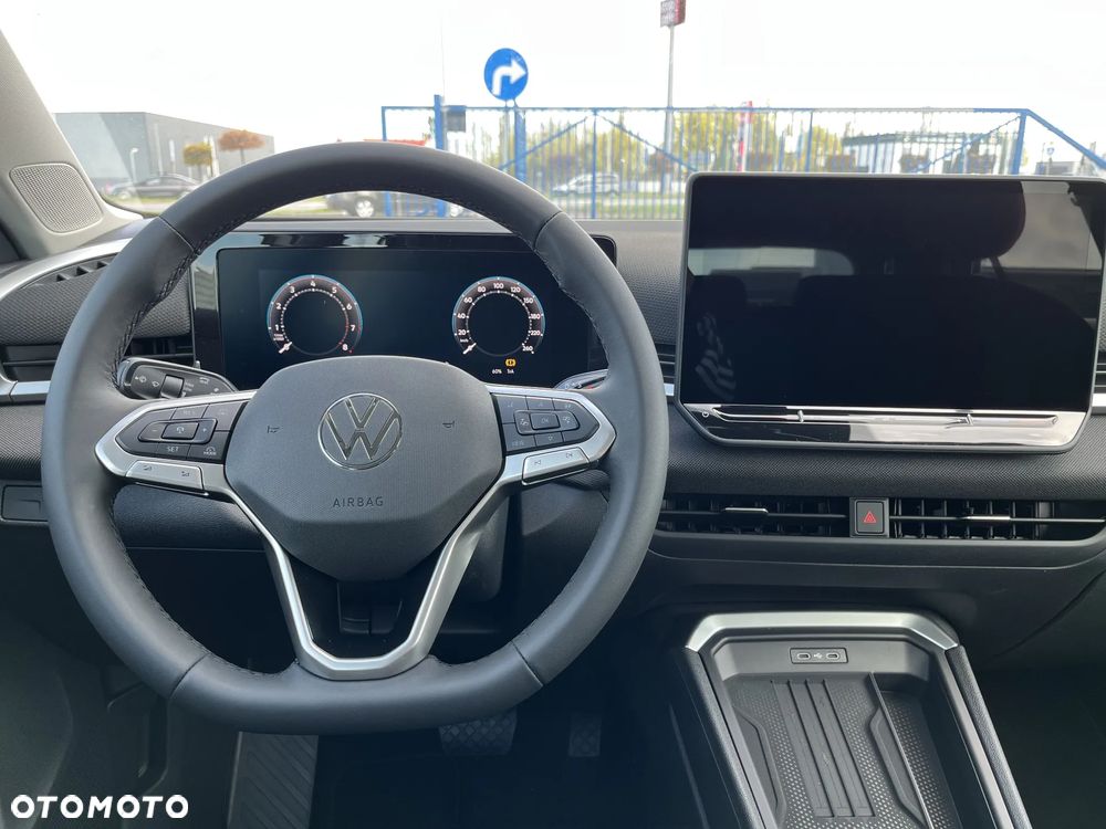 Volkswagen T-Roc 1.5 eTSI Life DSG - 13