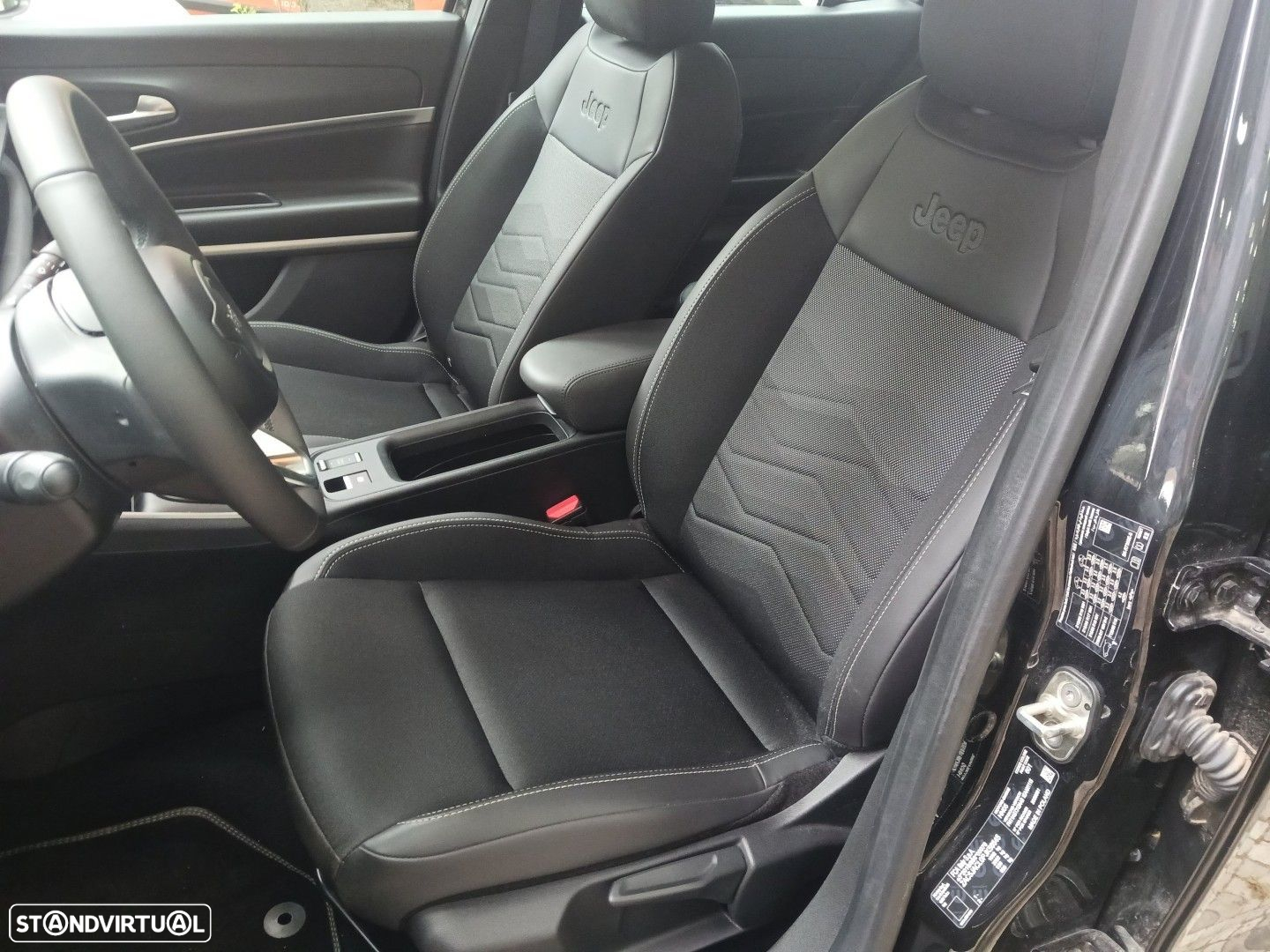 Jeep Avenger 1.2 GSE T3 Altitude - 31