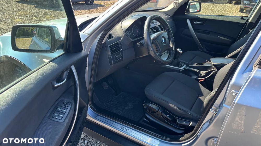 BMW X3 2.0d - 6