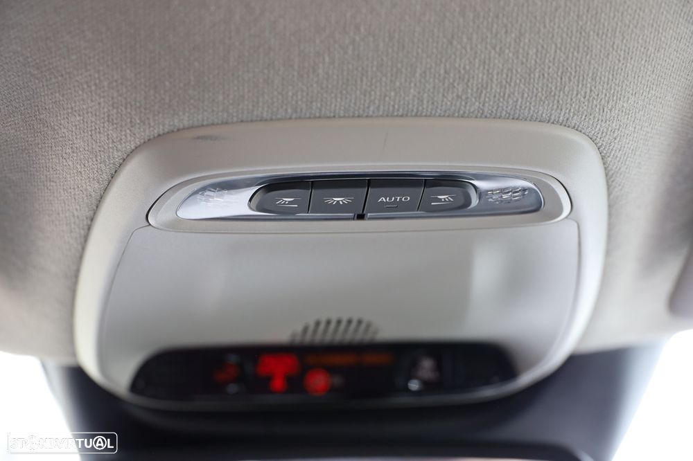 Volvo XC 40 1.5 T2 Momentum Core - 26