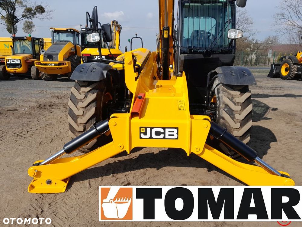 JCB 535-125 HI VIZ - 12