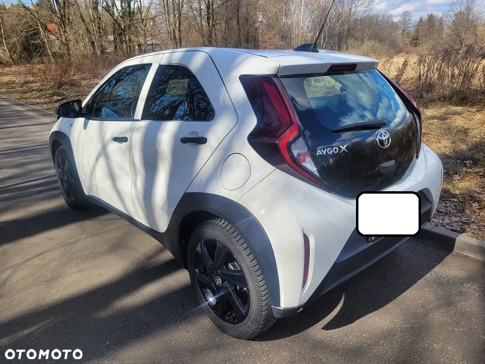 Toyota Aygo X 1.0 VVT-i Limited - 4