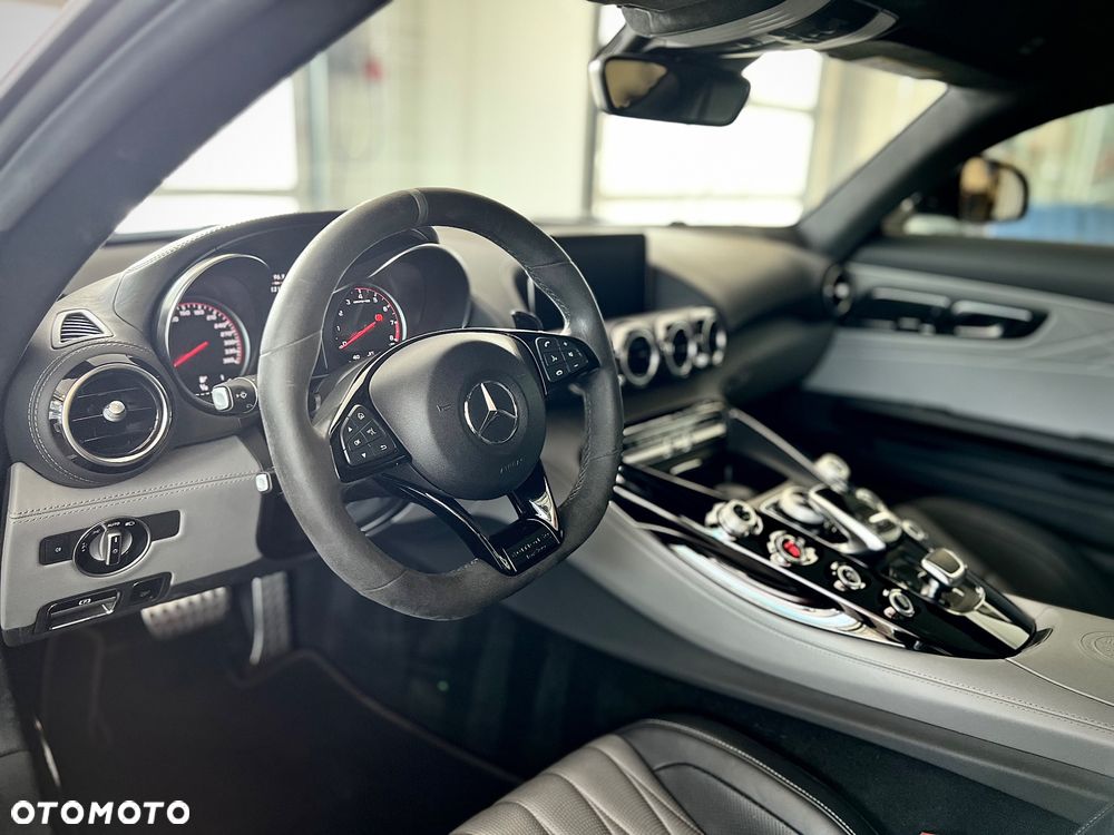 Mercedes-Benz AMG GT C - 5