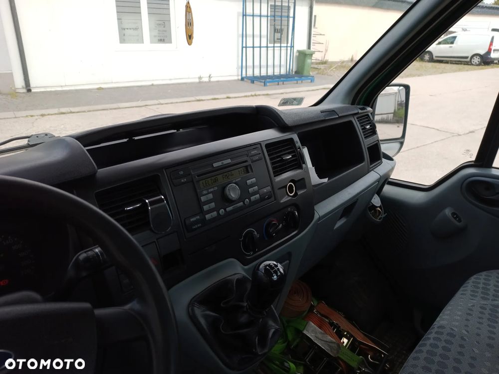 Ford transit - 11