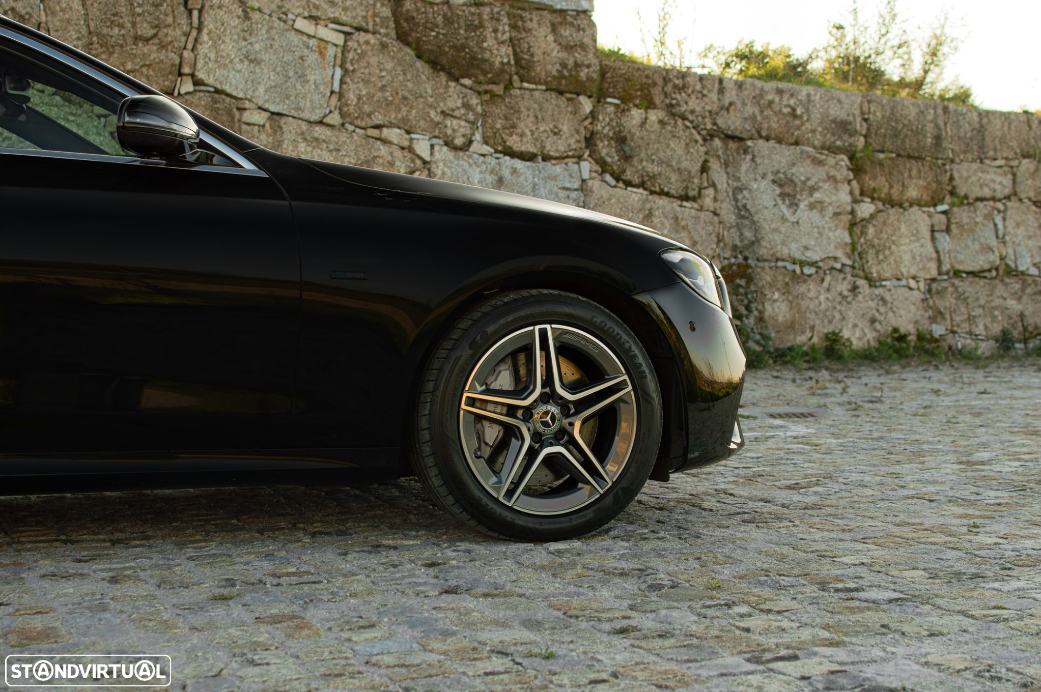 Mercedes-Benz E 300 - 11