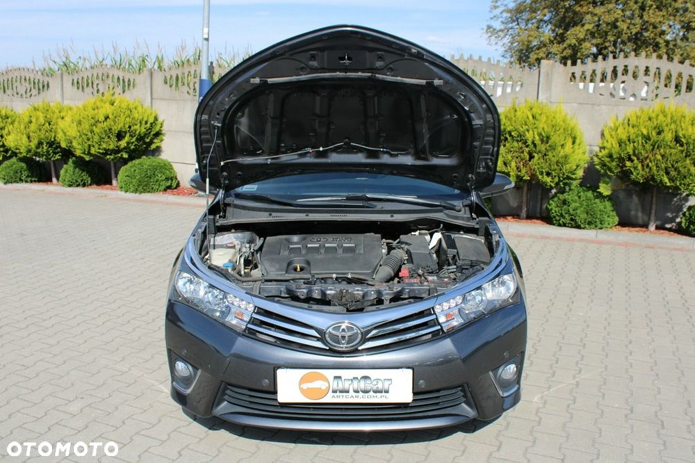 Toyota Corolla - 38