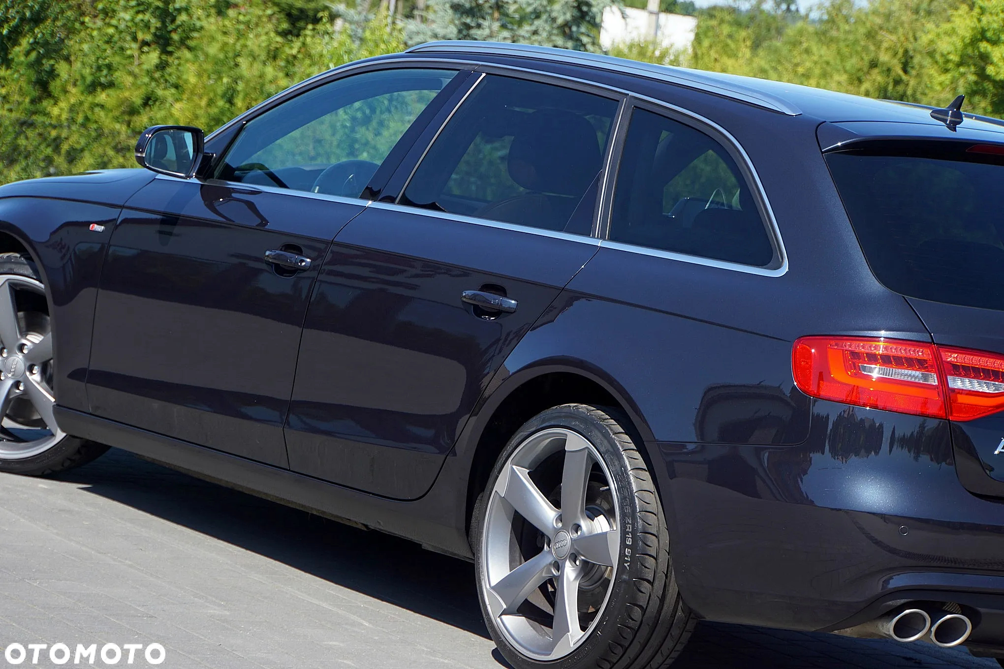 Audi A4 Avant 2.0 TDI ultra sport - 16