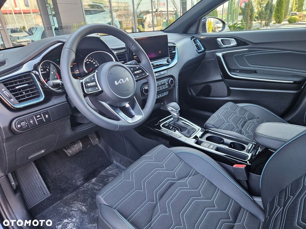 Kia XCeed 1.6 T-GDI Tribute DCT - 16