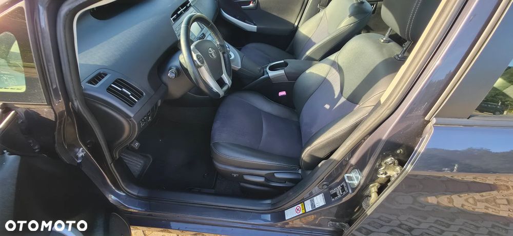 Toyota Prius - 12