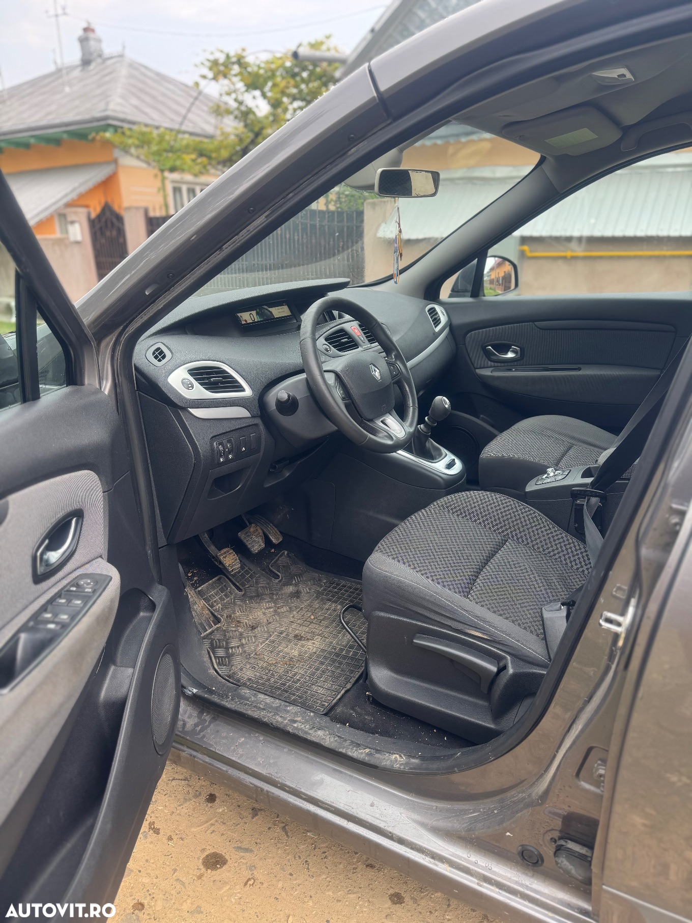 Renault Scenic 1.5dCi Expression - 5