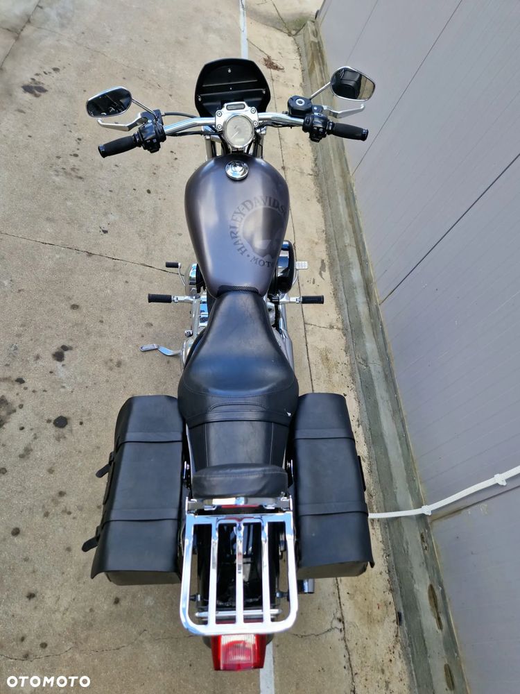 Harley-Davidson Sportster Custom 1200C - 4